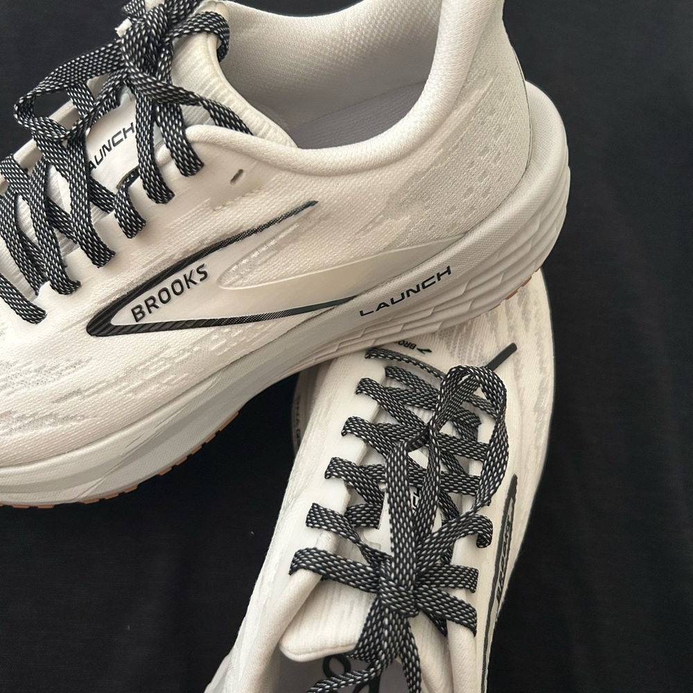 Brooks White Athletic Shoes for Performance
